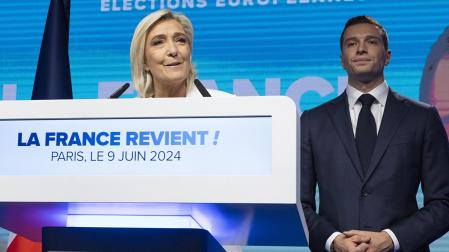 Marine Le Pen junto al candidato Jordan Bardella