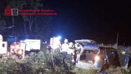 Efectivos de bomberos, en el lugar del suceso