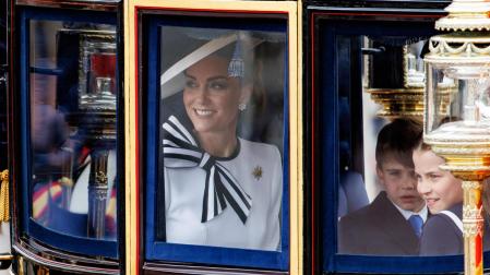 Kate Middleton, acompañada de sus hijos