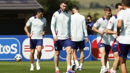 Aymeric Laporte, durante el entrenamiento de España este miércoles 19 de junio