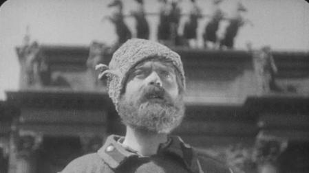 La Filmoteca proyecta esta tarde el flime 'Las ruinas de un imperio'.
