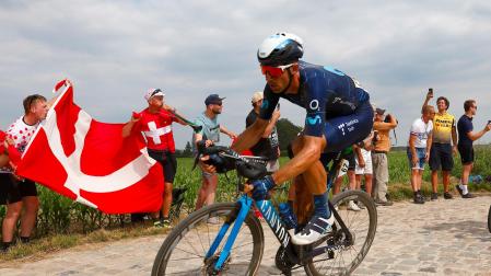 EL ÚLTIMO NAVARRO. Imanol Erviti, en una de las etapas del Tour de Francia 2022.