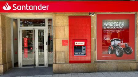 Una sucursal del Banco Santander en Ejea de los Caballeros