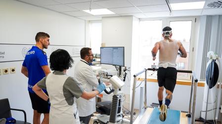 Fotos del primer día de pruebas médicas en Osasuna de la temporada 2024-25./