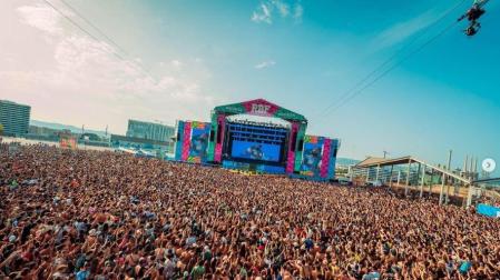 Reggaeton Beach Festival
