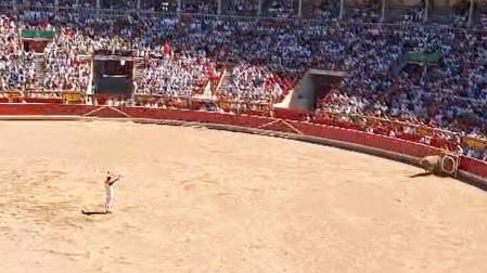 Vídeo de la cogid aa un rcortador en el festejo del 7 de julio