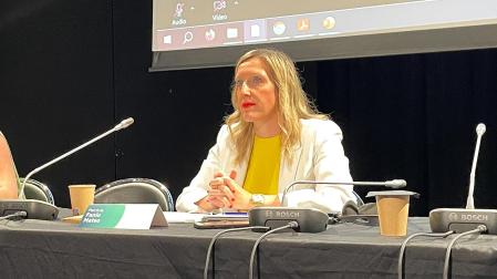 La consejera Patricia Fanlo durante la inauguración de los cursos en Bayona