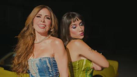 Gloria Trevi y María Becerra, en el videoclip de 'Borracha'