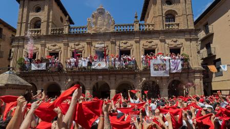 Cohete del inicio de las fiestas 2024 en Viana