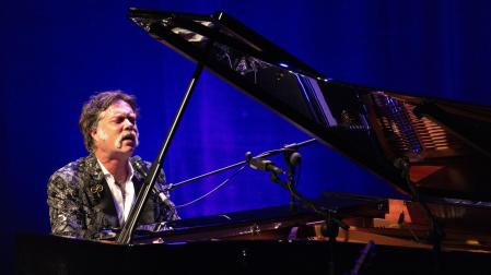 Rufus Wainwright, al piano en San Sebastián