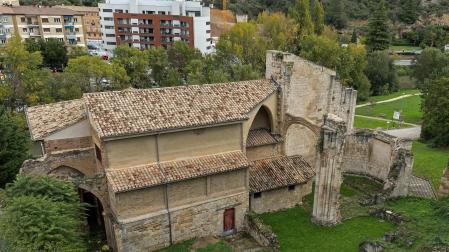 *A:MONTXO A.G.
*F: 2023-10-24
*L: ESTELLA-LIZARRA
*T:IGLESIA DEL SANTO SEPULCRO TRASERA
*P: