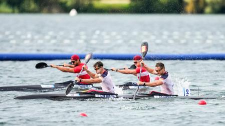 Marcus Cooper y Adrián del Río, cuartos en la final de K2 500