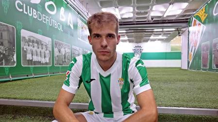 Ander Yoldi, en su presentación con el Córdoba