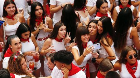 Fotos del cohete de fiestas de Buñuel./
