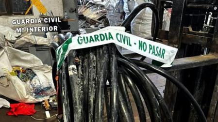 Desarticulado un grupo criminal que se dedicaba al hurto de cable de telefonía en Navarra