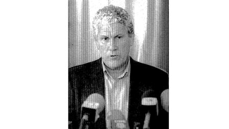 Paquito fue presentado como entrenador de Osasuna el 22 de mayo de 1995