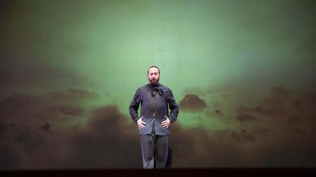 Actuación de José Maya en el Teatro Gaztambide