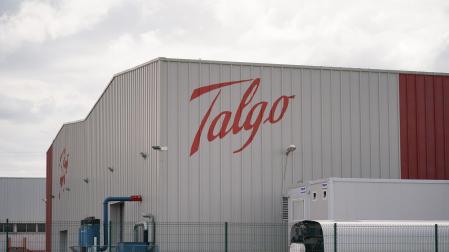 Fachada de la planta de Talgo en Rivabellosa, Álava