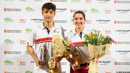 Lucía Ibarrola e Iñaki Zúñiga, campeones absolutos de tenis de Navarra
