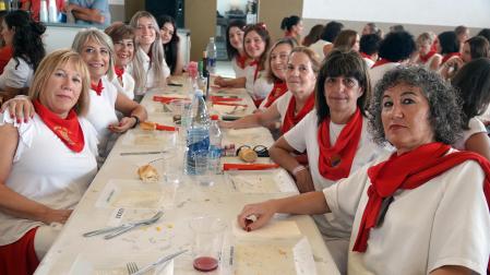 Fotos del Día de la mujer en fiestas de Milagro 2024. /
