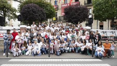 La primera instantánea de la última quinta de Alsasua.