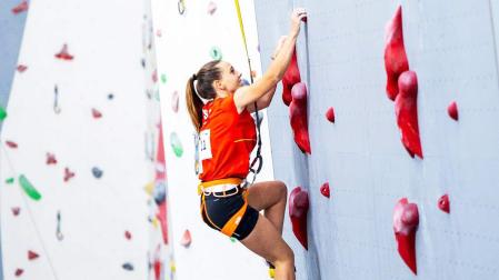 Leire Ruiz de Argandoña, en el muro el pasado año en Bolonia