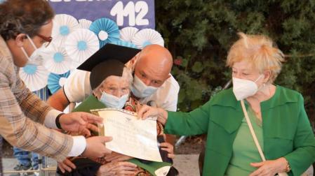 Silveria Martín, en 2022, cuando se convirtió en la persona más longeva de España