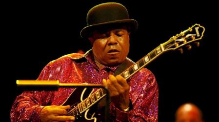 El guitarrista Tito Jackson, en una foto de archivo