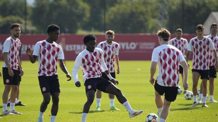 Los jugadores del Girona, en el entrenamiento de este martes 17 de septiembre