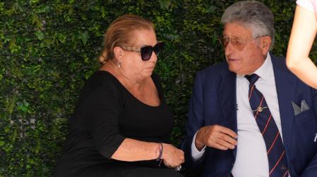 Mayte Zalívar en el tanatorio de San Bernabé en Marbella tras el fallecimiento de su marido Julián Muñoz