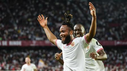 Chidera Ejuke celebra el segundo gol del Sevilla al Valladolid
