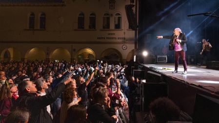 Actuación de El Drogas durante una edición anterior del Festival Estaciones Sonoras de Cascante