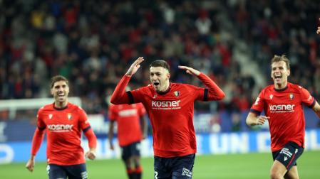 Fotos del Osasuna 4-2 Barcelona de la jornada 8./