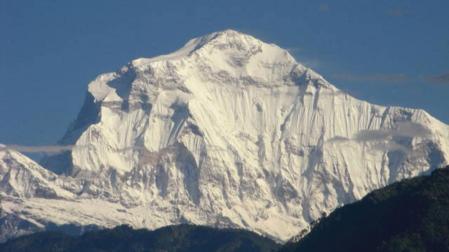 Una vista del Dhaulagiri nepalí