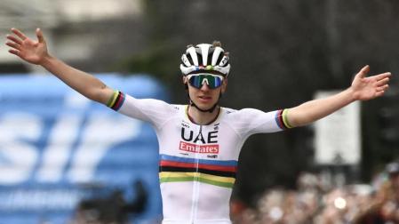 Tadej Pogacar en el Giro de Lombardía