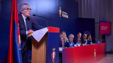 El director general Fran Canal interviene en la última cita con los compromisarios.