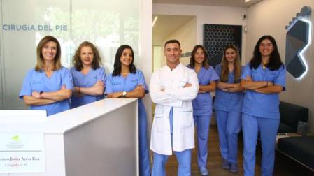 Equipo de Clínica Podológica Ayesa, con Javier Ayesa al frente