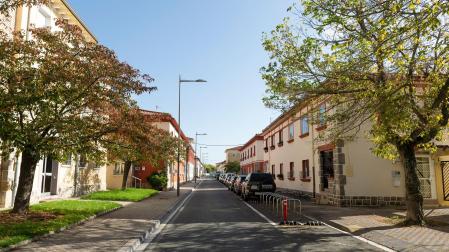 Una calle del barrio de la Txantrea de Pamplona