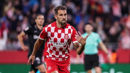 Cristhian Stuani celebra uno de los goles del Girona
