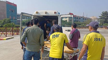 Los servicios de emergencia desplazados al accidente de autobús en India