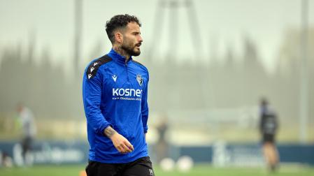 Fotos del entrenamiento de Osasuna este miércoles, 6 de noviembre /