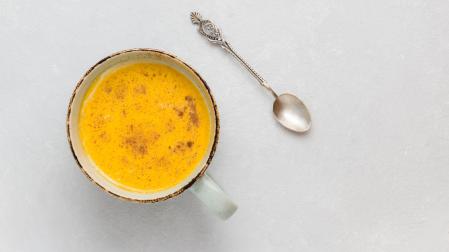 La receta para elaborar la "leche dorada" no te llevará más de 10 minutos