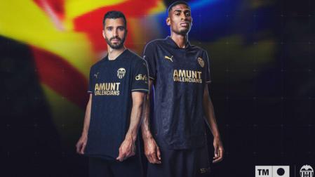 Equipación que lucirá el Valencia en el encuentro del 23 de noviembre ante el Betis