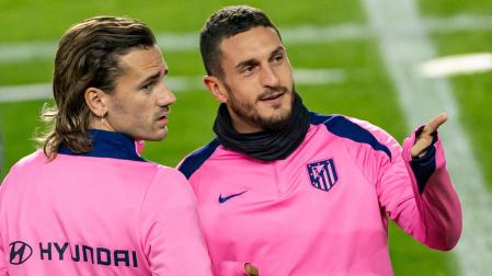 Griezmann y Koke, este lunes en Praga