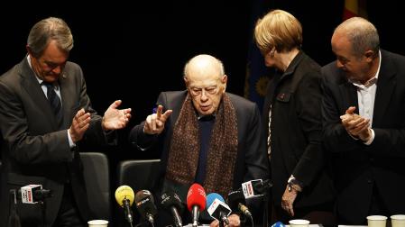 Jordi Pujol llega al acto de homenaje celebrado en Barcelona /