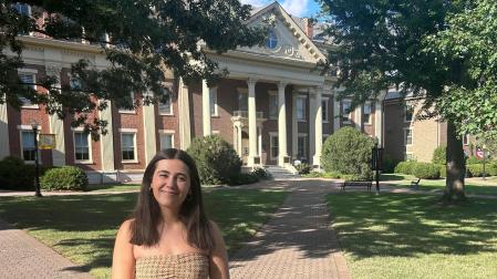 Andrea Pérez Escujuri en Roanoke College, la universidad privada de artes liberales fundada en 1842 en Virginia.