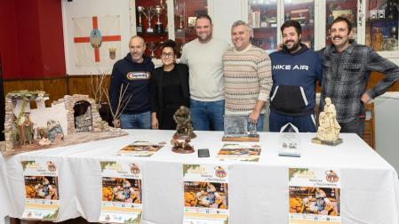 De izquierda a derecha: Luis Arribas Manrique, Amaya Lafuente Lete, José Aguado Sada, Patxi Sangüesa Romano (presidente), Fernando Álava Martínez, y Sergio Iturre Carcavilla