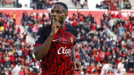 El doblete de Laryn, clave en la victoria del Mallorca contra el Girona