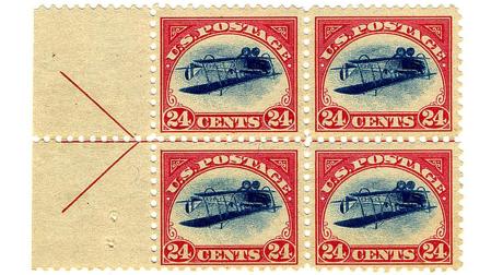 El Inverted Jenny muestra un avión Curtis JN-4 bojabajo por error