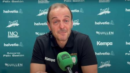 Quique Domínguez, entrenador del Helvetia Anaitasuna